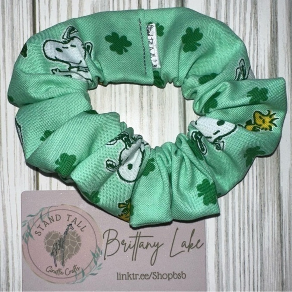 $7ea or 3/$15 Peanuts Snoopy Woodstock Green Hair Scrunchie new